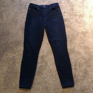 PAIGE denim Margot Ultra Skinny - size 30